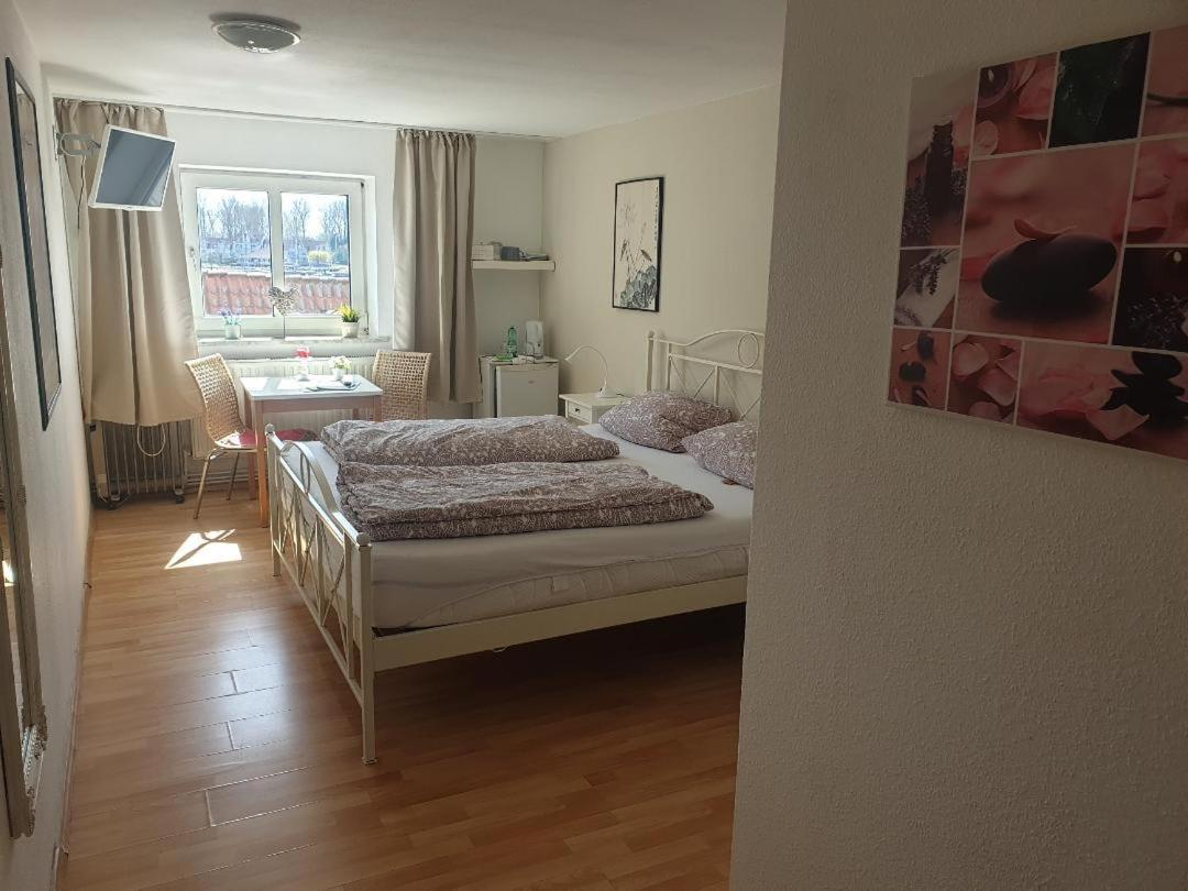 Rooming24, Kleine Pension Lübeck Exteriér fotografie